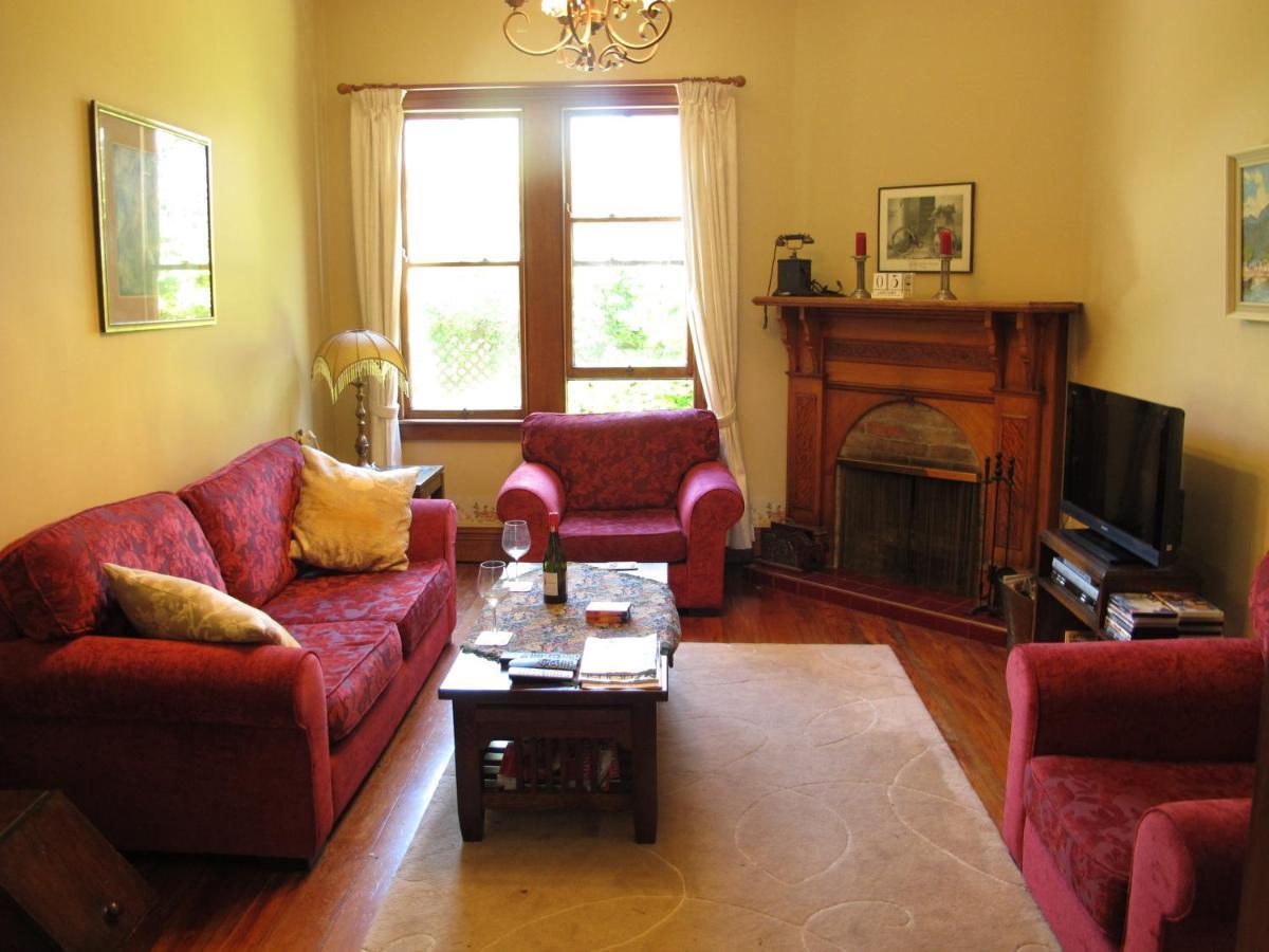 Villa In The Vines Martinborough Exterior photo