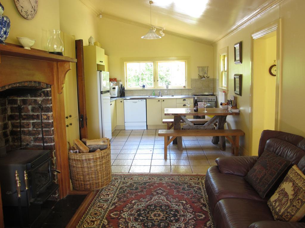 Villa In The Vines Martinborough Exterior photo